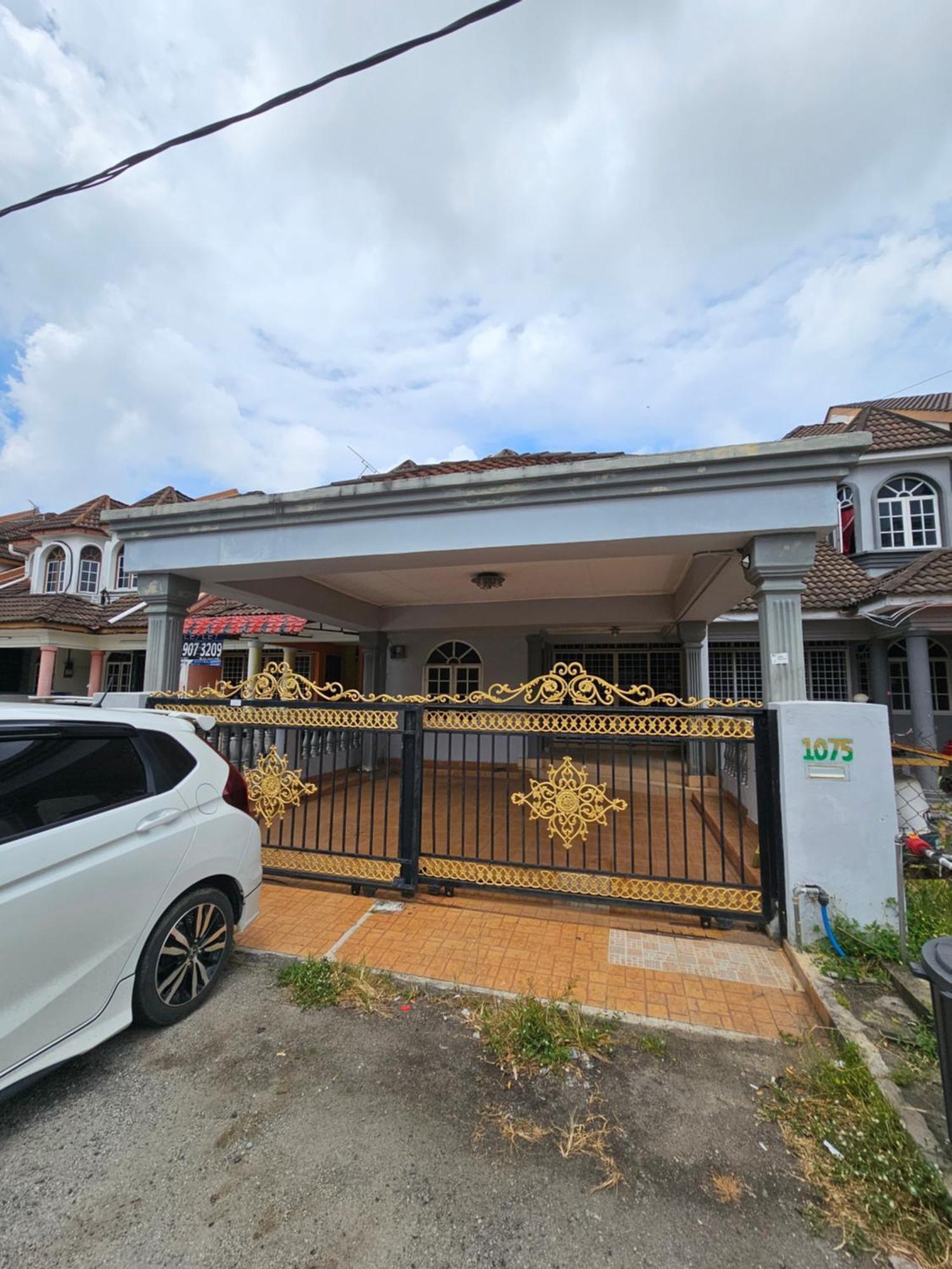 Ruhani Homestay 3 Kb - 4 Bedroom Fully Airconditioned With Wifi & Netflix Kota Bharu Kültér fotó