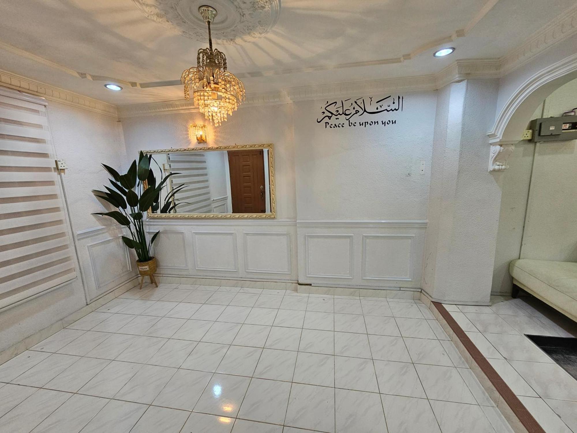 Ruhani Homestay 3 Kb - 4 Bedroom Fully Airconditioned With Wifi & Netflix Kota Bharu Kültér fotó
